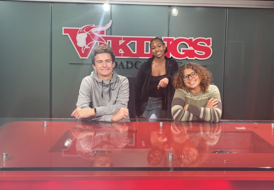 VTV Members posed Aden Kozel, Makayla Taylor, and Lea Ryndak.