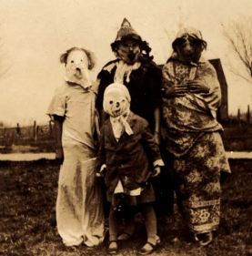 Eek! scary costumes for a scary holiday!